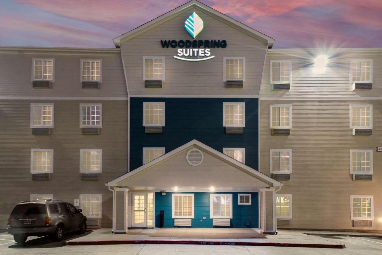 Woodspring Suites Houston I-45 Airtex ภายนอก รูปภาพ