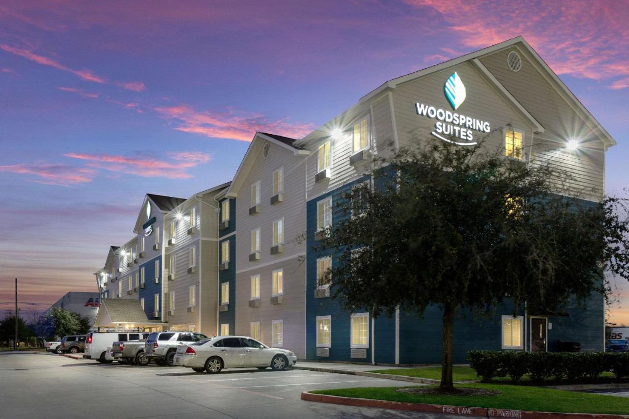 Woodspring Suites Houston I-45 Airtex ภายนอก รูปภาพ