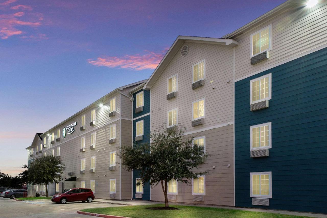 Woodspring Suites Houston I-45 Airtex ภายนอก รูปภาพ