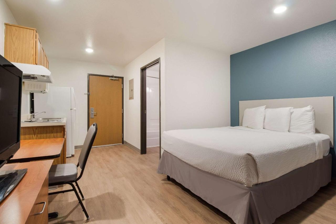 Woodspring Suites Houston I-45 Airtex ภายนอก รูปภาพ