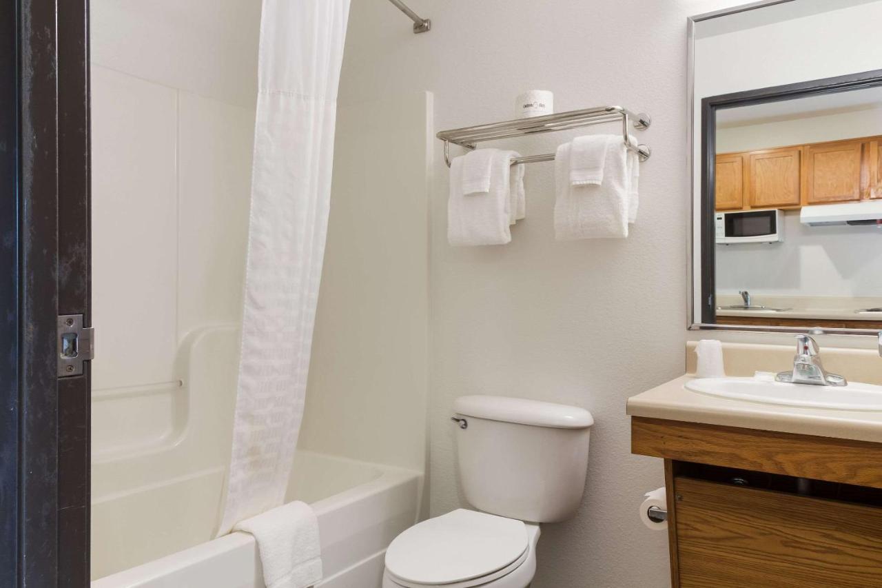 Woodspring Suites Houston I-45 Airtex ภายนอก รูปภาพ